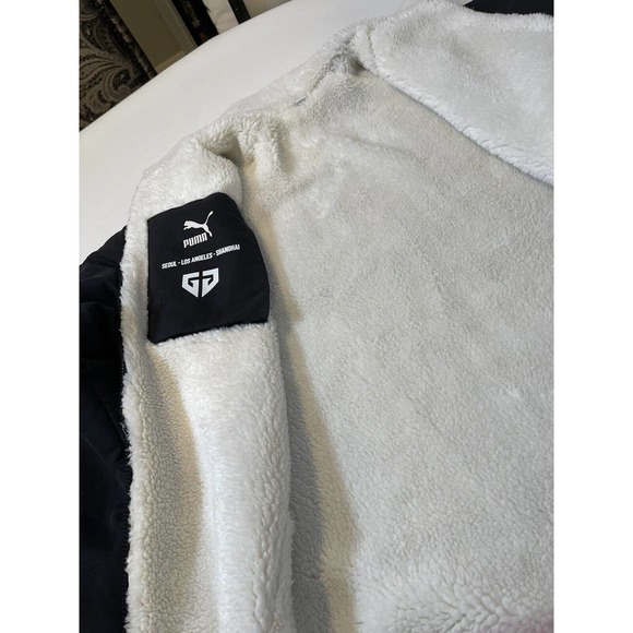 Puma Tiger Nation Fleece Lined Jacket. Black. No Size Tag But Fits Like Small. - Picture 8 of 11